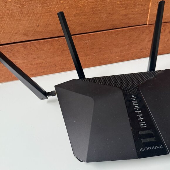 NETGEAR Nighthawk AX6 AX4300 WiFi 6 Router 5-Stream Gigabit No Power Cable - Picture 3 of 6